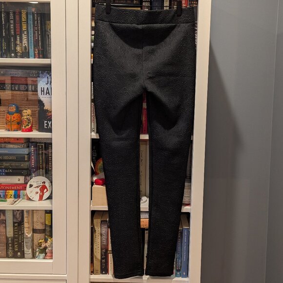 Floral Embossed Leggings / Black / Size Small - Picture 4 of 6